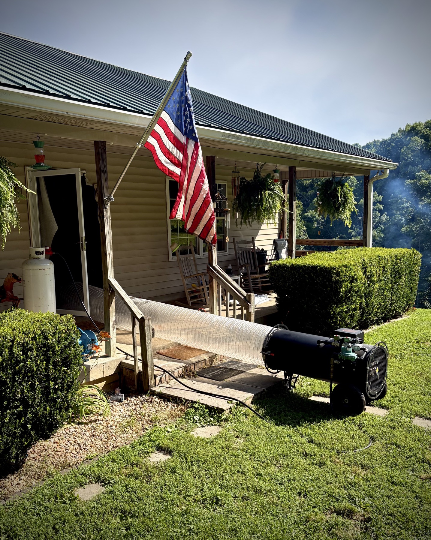 EcoForce bed bug heat treatment equipment feeding into a Middle Tennessee home during a real heat treatment job